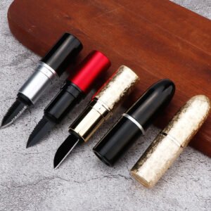 Ladies carrying lipstick with hidden knives - Image 4