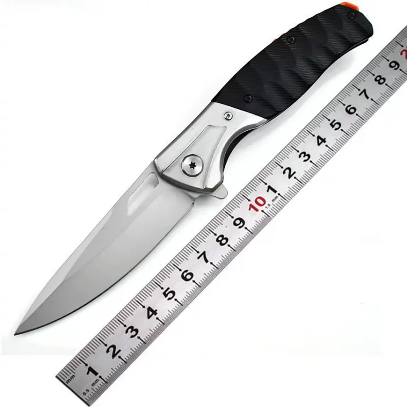 Outdoor Folding Knife Retail Display for Wholesale