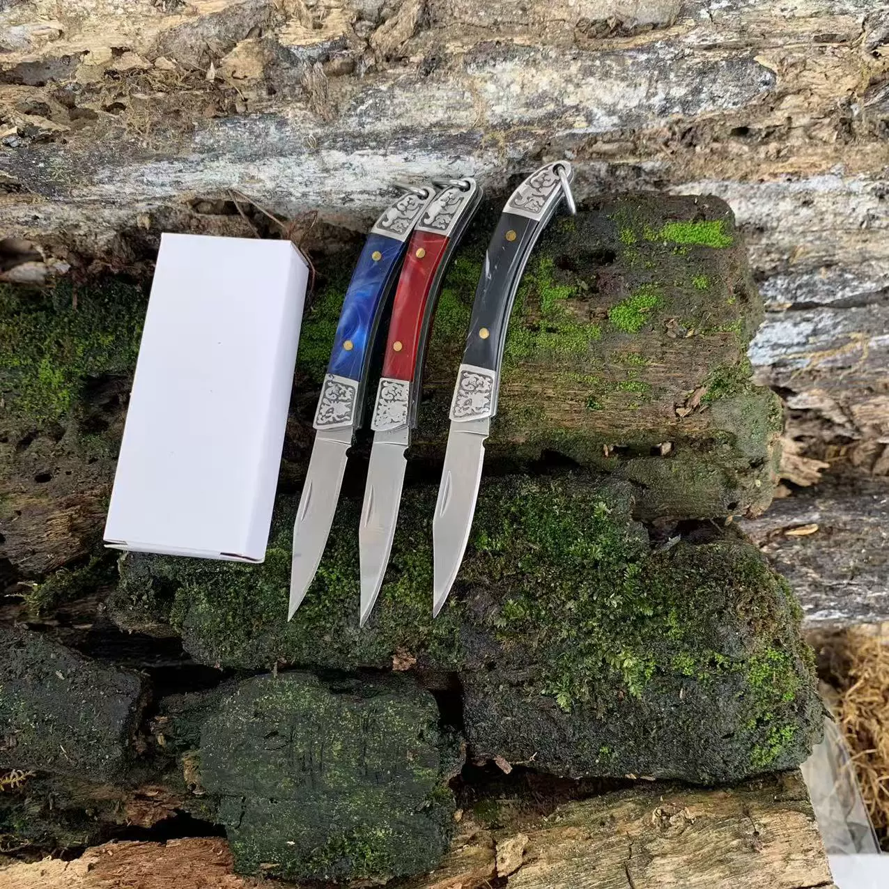 02-a3f2632e5740.webp Outdoor Folding Knife Bulk Supply OEM Ready for Wholesale