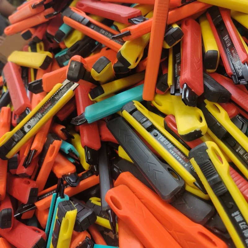 Outdoor Utility Knife Dealer Assortment for Wholesale