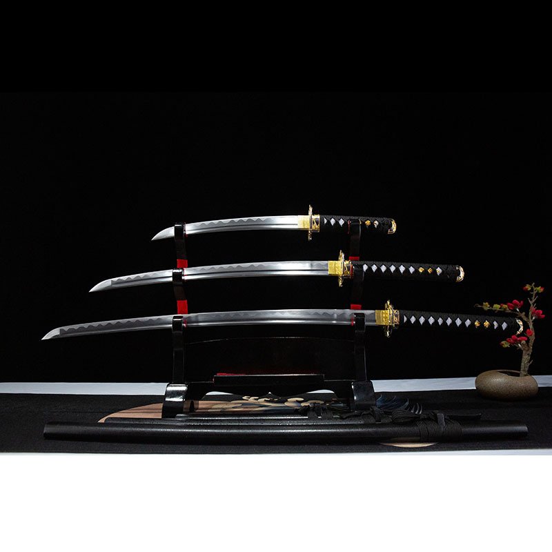 source-cache-main-image-982510303480 Japanese-style three-piece katana sword set for wholesale display