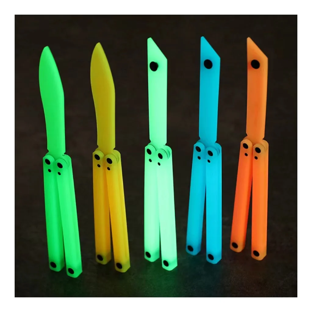 2026 New Hot Selling Night Light Outdoor Butterfly Training Tool Folding Safety Portable Plastic Beginner Training Tool product view 2