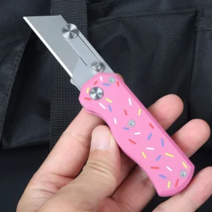 New Design Pocket Knife Doughnut Utility Knife with 10pcs SK5 Steel Blade in Gift Box Utility Cutter - product view 4