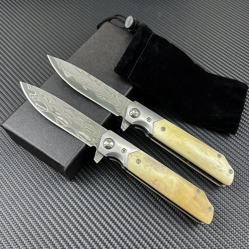 Exclusive Damascus Folding Knife Ox Bone Handle Outdoor Knives with High-end Gift product view 4