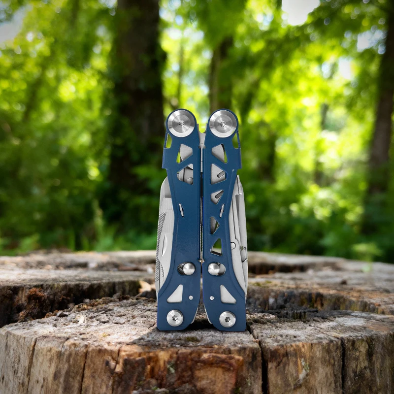 Wholesale 19-in-1 Multitool Knife Stainless Steel Pliers with Screwdrivers Pocket Knife Multi Tool EDC Gear with Sheath - product view 4