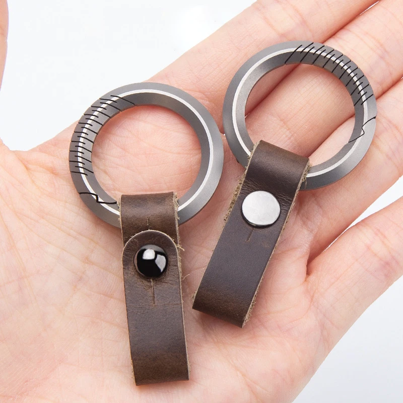 Multi-Functional Hook Keychain Industrial Multi-Function EDC Tool No Spring with Titanium Alloy Forging - product view 2
