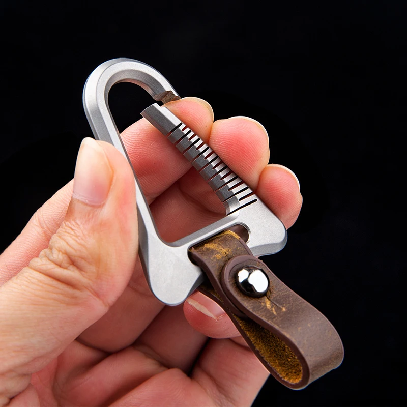 Multi-Functional Hook Keychain Multi-Function EDC Tool No Spring Easy Press with Titanium Alloy Tree Style - product view 3
