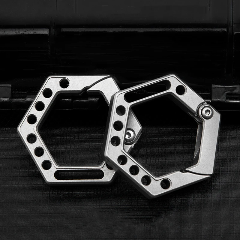 Multiple Collocation Titanium Alloy Keychain With Steel Screws and Springs Easy to Press Outdoor EDC Multitools Tool - product view 2