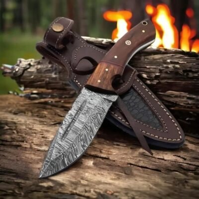 Wood Handle Damascus steel Fixed Lama Hunting Knife — TK-FB-0293